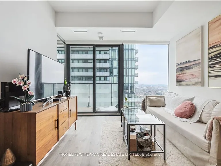 161 Roehampton Ave #3608 — Photo 14