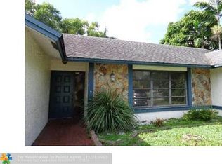 5697 SW 100th Ave, Cooper City, FL 33328