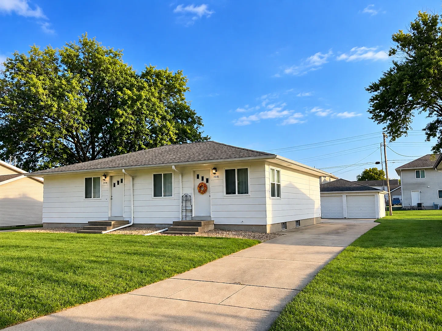 2 bed, $1,210 — Photo 1