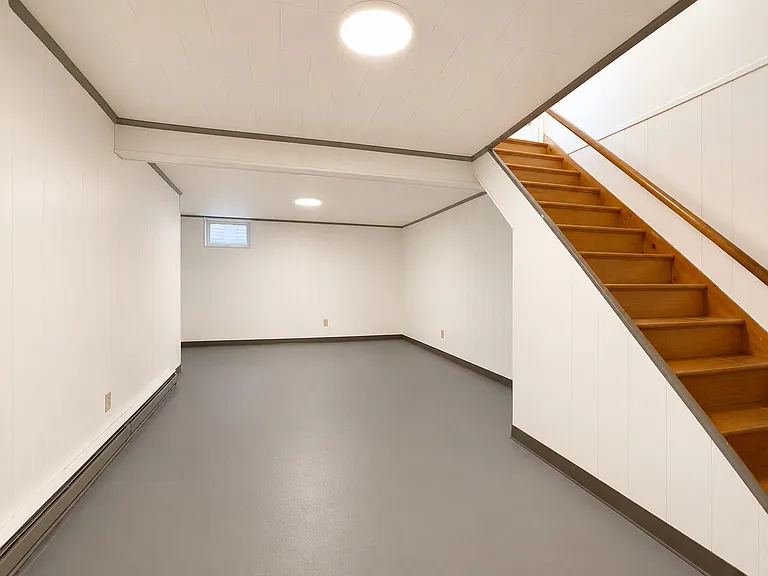 132 Marion Ter — Photo 25