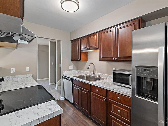 5th image of 2859 Kingman Dr