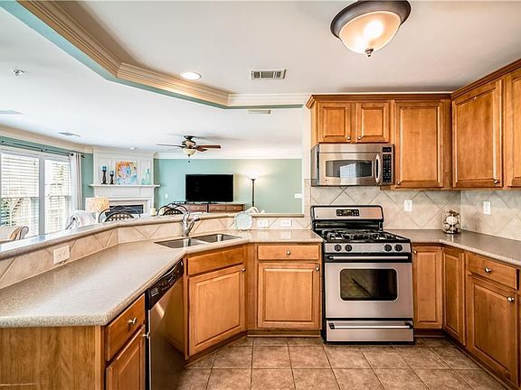 5th image of 108 Brianna Way