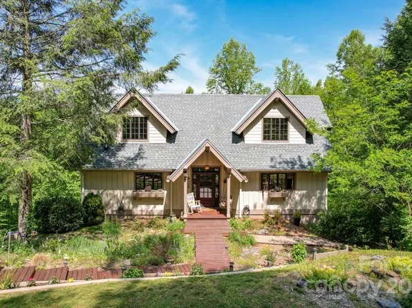 760 Bear River Lodge Trl, Marshall, NC 28753