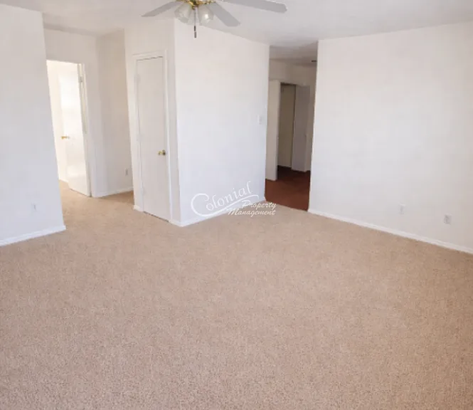 5704 Greengate Dr #D — Photo 5