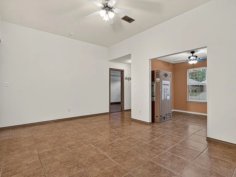 1412 Paco Trl — Photo 5