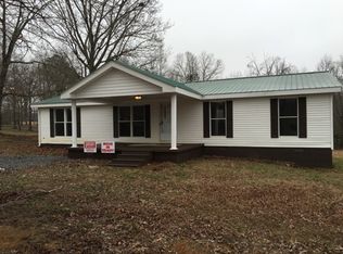3879 Cedar Street, Centerville, TN 37033
