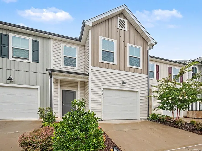 909 Falls Grove Trl — Photo 25