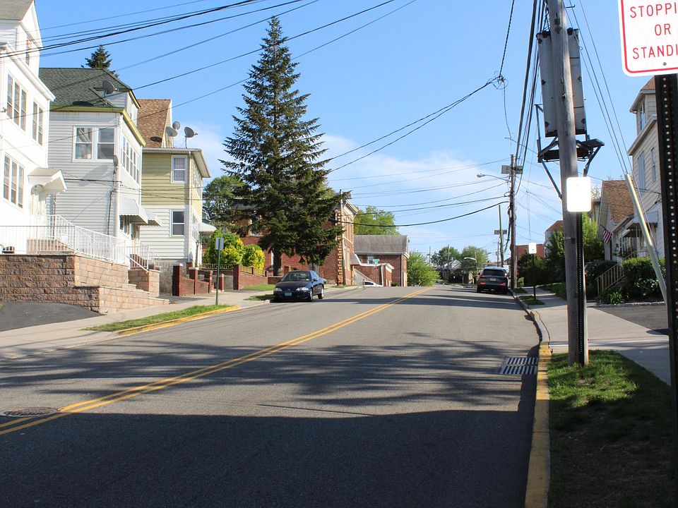 490 Palisade Ave Garfield NJ Zillow