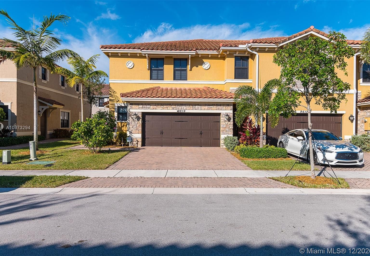 9619 Watercrest Isle, Parkland, FL 33076 Zillow
