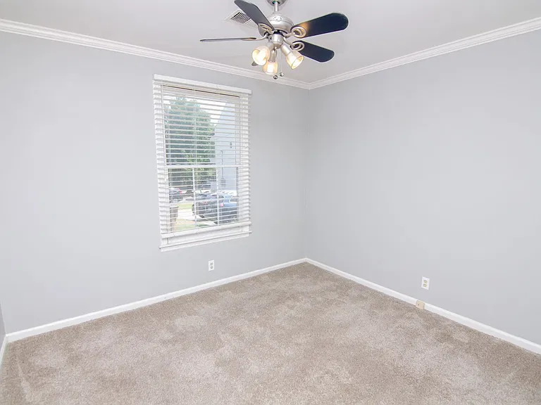 3105B Wellington Ave #B — Photo 14