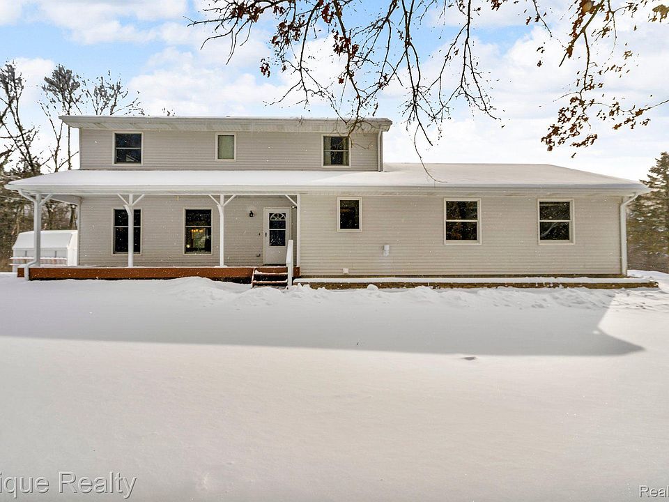 1st image of 3558 Brighton Rd