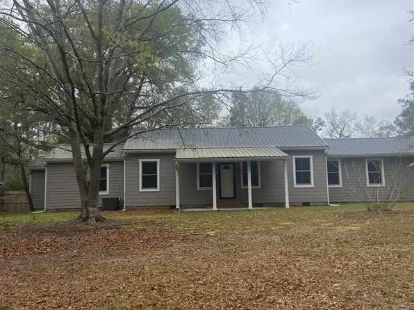 301 Spring St, Darlington, SC 29532