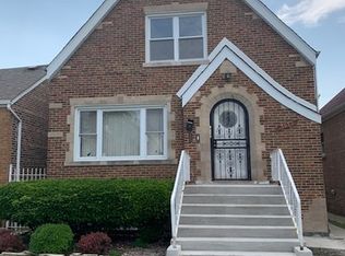 5922 S Karlov Ave #1, Chicago, IL 60629