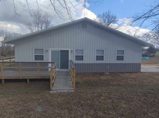 22653 Lawrence, Aurora, MO 65605