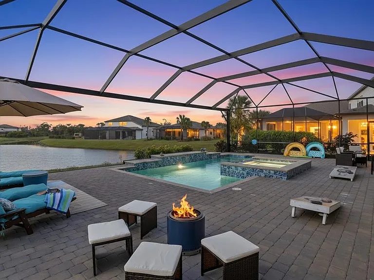 Pebble Ridge Dr — Photo 49