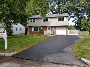 72 Sunrise Ter, Springfield, MA 01119