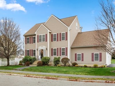 272 Oakland Ave, Methuen, MA, 01844