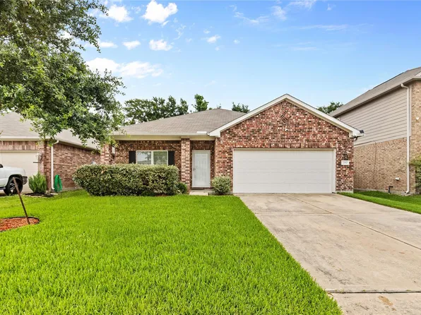22810 Highland Bluff Ln, Spring, TX 77373