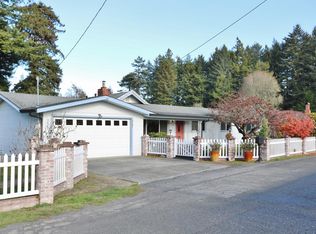 2105 Hurst Rd, Eureka, CA 95503