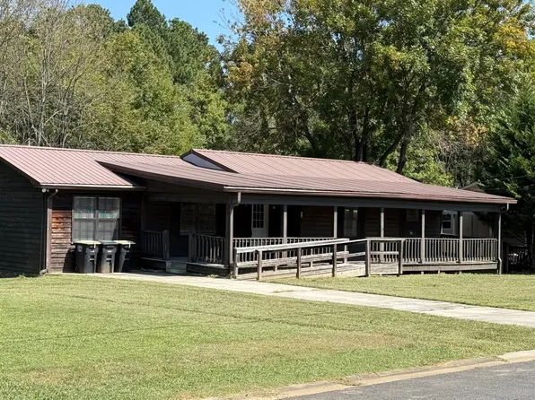 233 Longmeadow Dr NW, Rome, GA 30165