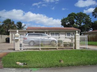 3231 Auburn Blvd, Fort Lauderdale, FL 33312