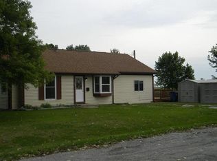 702 Main St, Chenoa, IL 61726