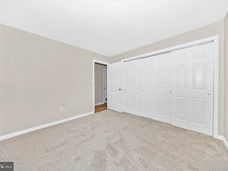 2112 Whitehall Rd #1C — Photo 31