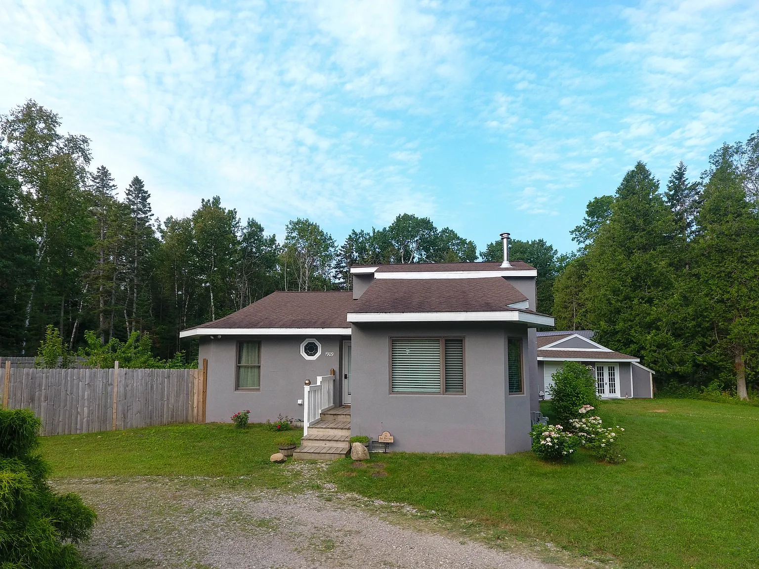 1 bed, 800 sqft, $1,750 — Photo 2