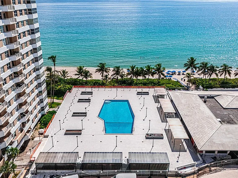 1950 S Ocean Dr #19A — Photo 21