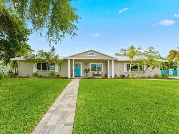 5105 7th Avenue Dr W, Bradenton, FL 34209