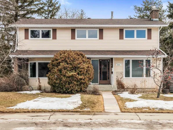 2431 117th St NW, Edmonton, AB T6J 3R4