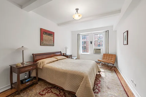 Sold by Compass | media 7