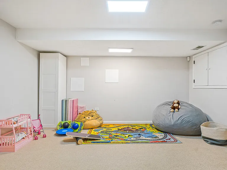 4506 Gretna St — Photo 14