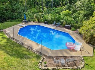 1718 Lake Wood Cir, Hixson, TN 37343