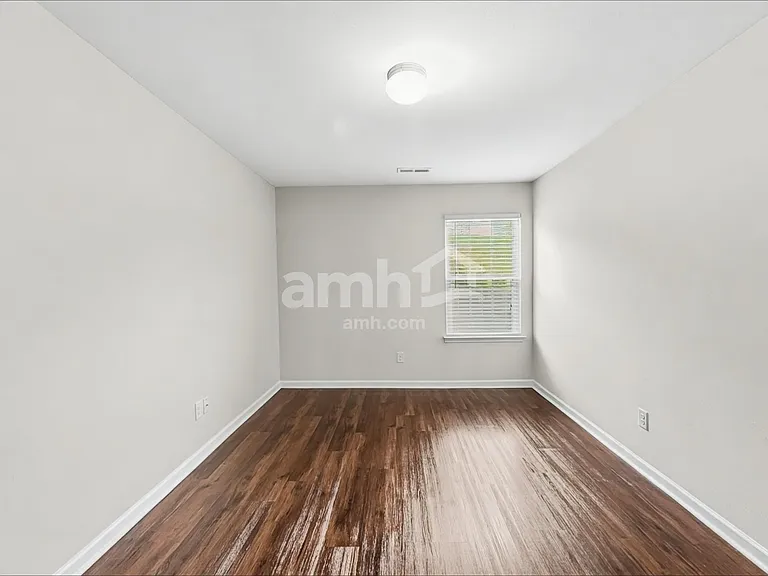 145 Mount Olivet Dr — Photo 14