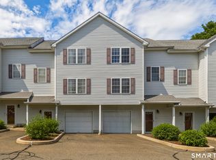 Camelot Court, Danbury, CT 06810