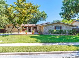 2626 Hopeton Dr, San Antonio, TX 78230