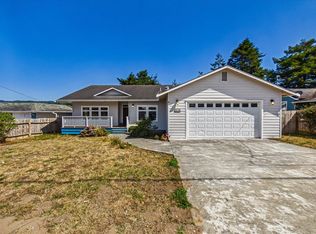 1815 Ronald Ave, Fortuna, CA 95540