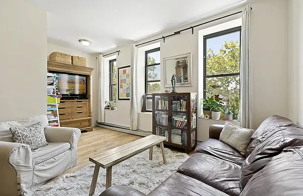 Rented by Owner | media 7