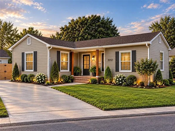 2012 Elm St, Harvey, LA 70058