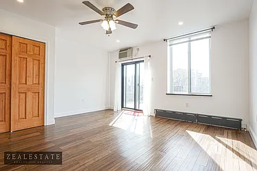 Rented by ZealEstate Group Inc