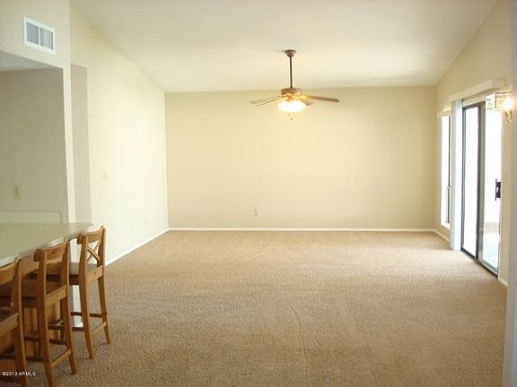 2nd image of 606 W Fellars Dr
