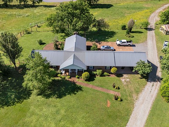 2nd image of 7736 Stewarts Ferry Pike