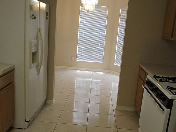 Kitchen/Breakfast Nook
