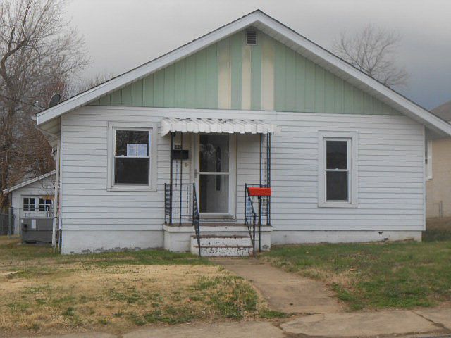 1st image of 321 N Hopewell St