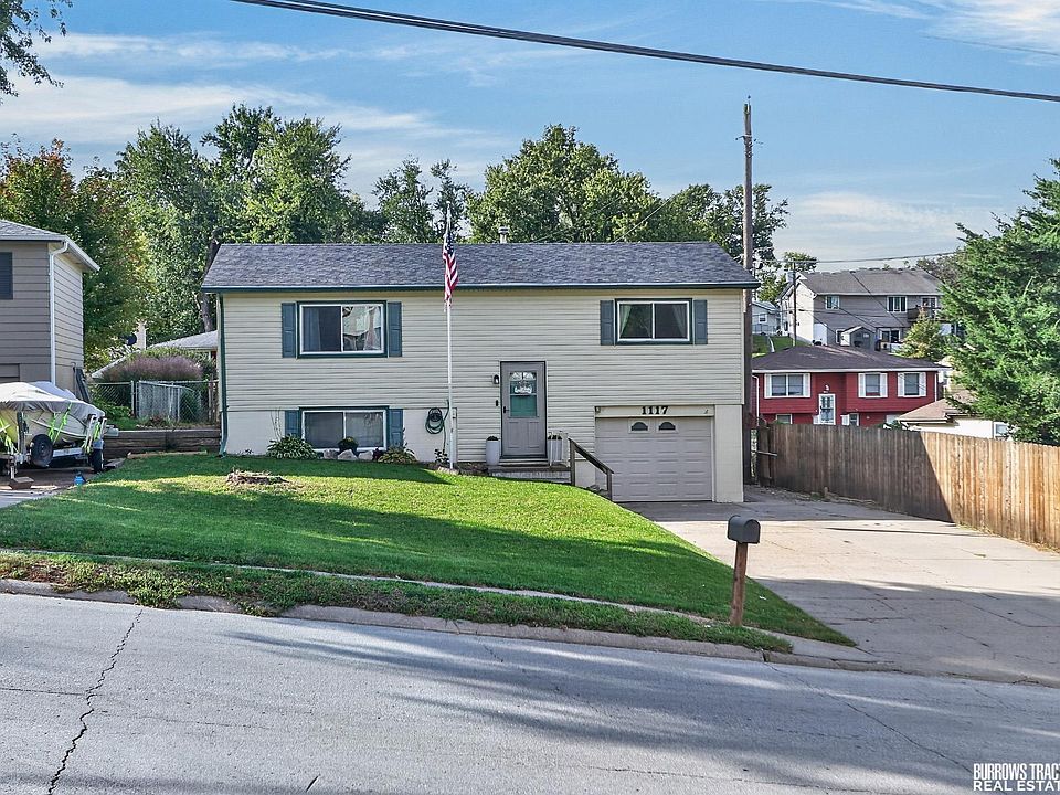 1st image of 1117 9th Ave