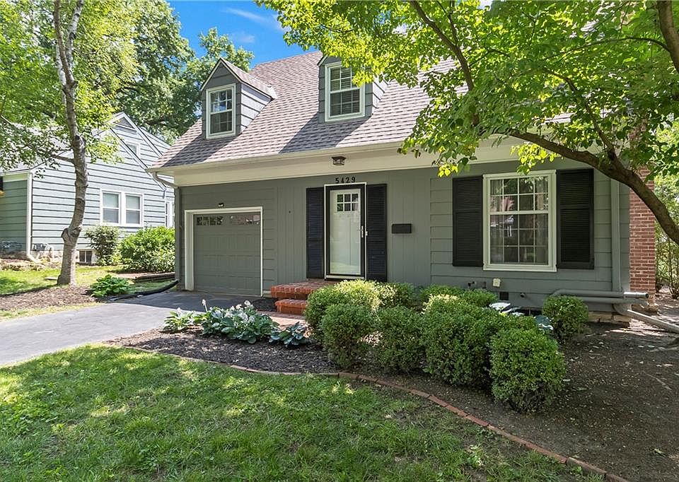 5429 Norwood St, Mission, KS 66205 Zillow
