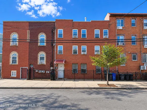 5008 101st St, Corona, NY 11368