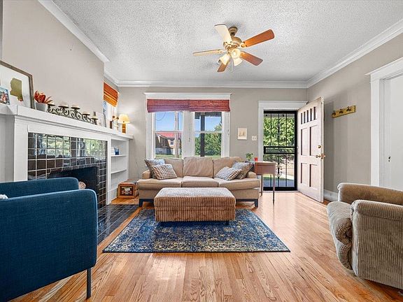 2nd image of 554 Malcomb St