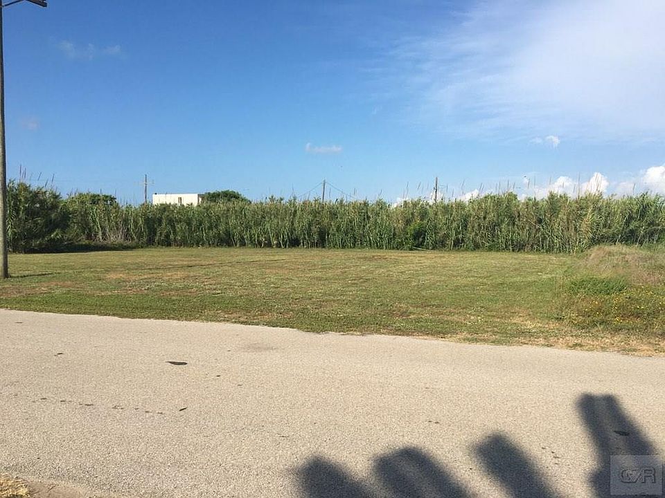 2nd image of 1027 Johnson Rd